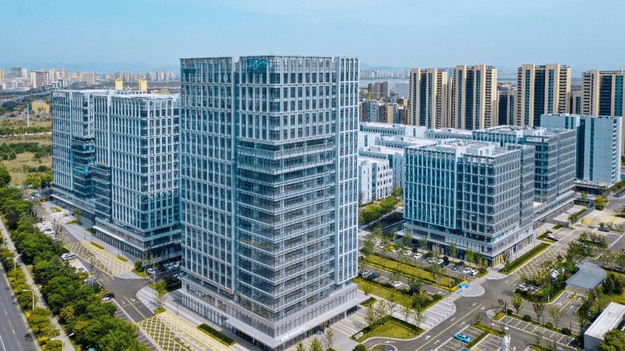 青島網(wǎng)站建設(shè)新標(biāo)桿 解讀中國(guó)青建集團(tuán)總部官網(wǎng)升級(jí)重塑